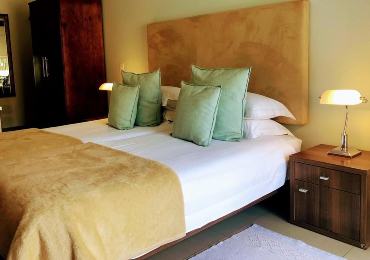 Southern Comfort Guest House Cape Town Exterior photo